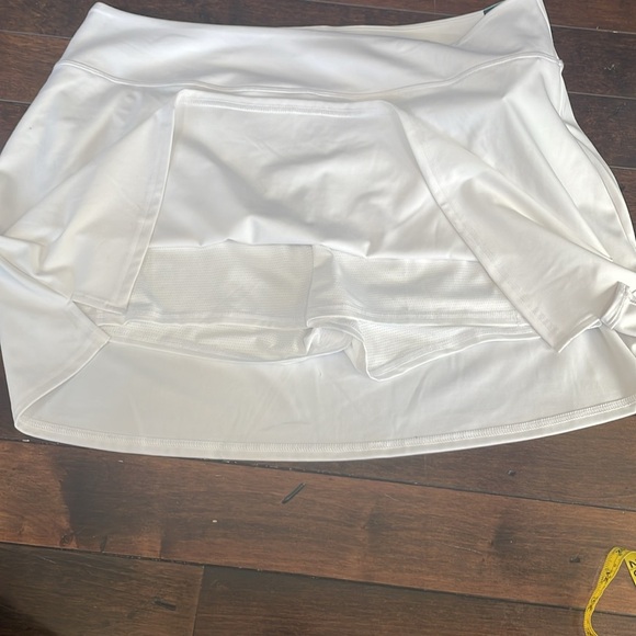 DSG Performance High Rise Momentum Skort White Built in short Sz XXL Active NWT - Picture 14 of 16